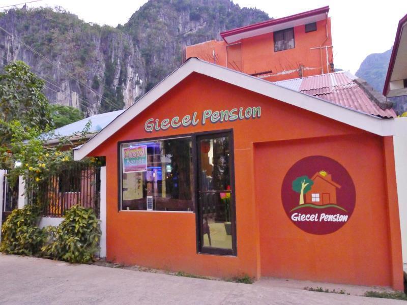Giecel Pension Эль-Нидо Экстерьер фото